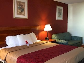 Econo Lodge נורווק מראה חיצוני תמונה
